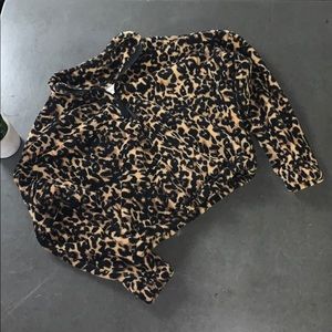 Cropped fleece sweater